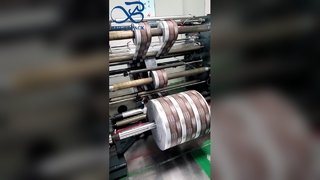 ฟิล์มม้วนอลูมิเนียมฟอยล์เหมาะสำหรับบรรจุภัณฑ์ของว่างและอาหารซีลเกรดอาหาร