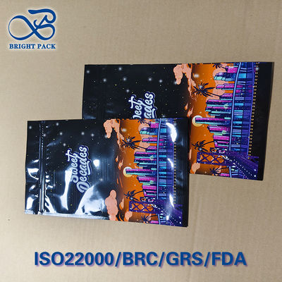 กระเป๋ากันเด็กแบบ Custom City Nightscape Print Tri-Seal - รับรองจาก ASTM F963